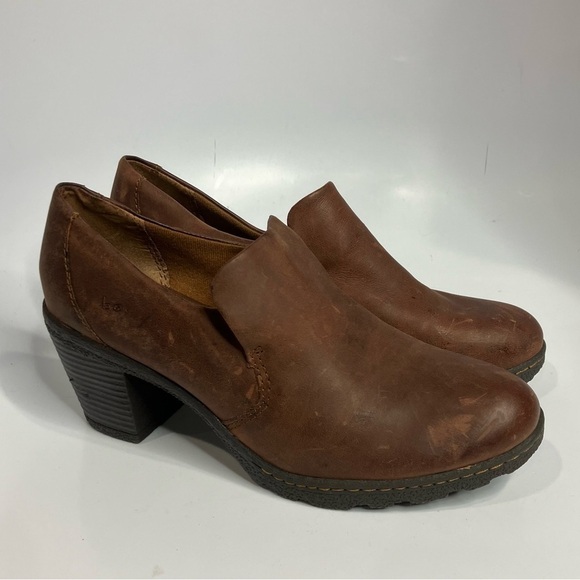 B.O.C. Brown leather heeled booties size 8.5 - Picture 1 of 7